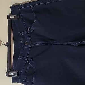 Levi's Capri jeans size 6